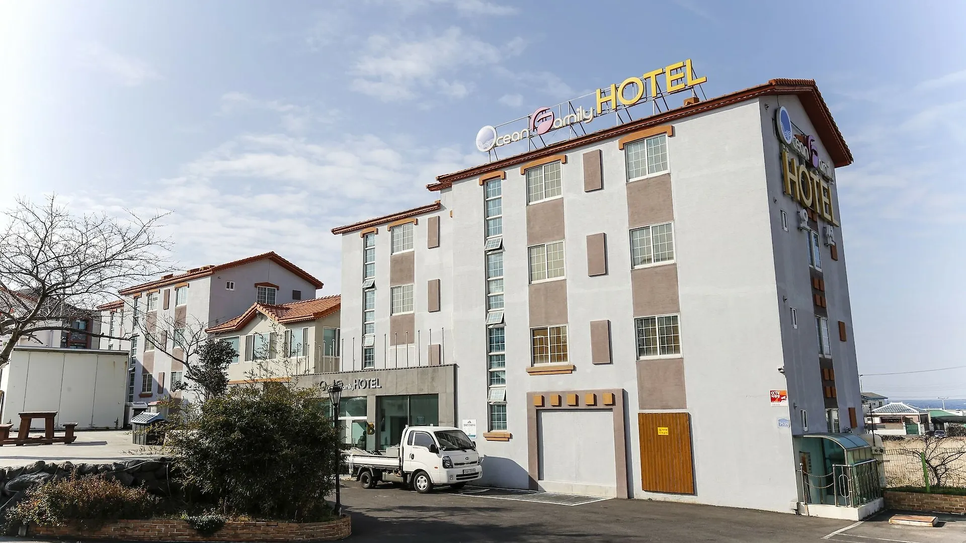 Jeju Ocean Family Hotel